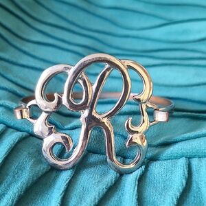Initial "R" Bracelet Excellent Condition